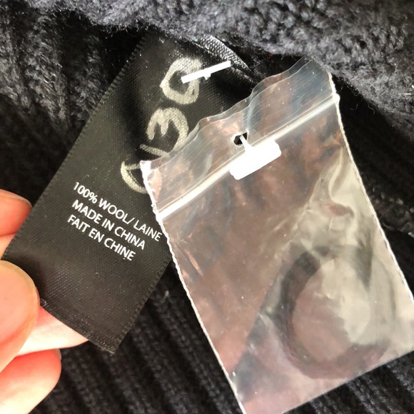 Pink Tartan wool sweater - Picture 4 of 10